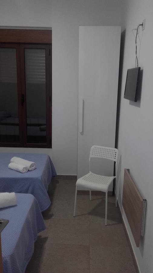 Hospederia Gomis 26 Hotel Ontinyent Ngoại thất bức ảnh