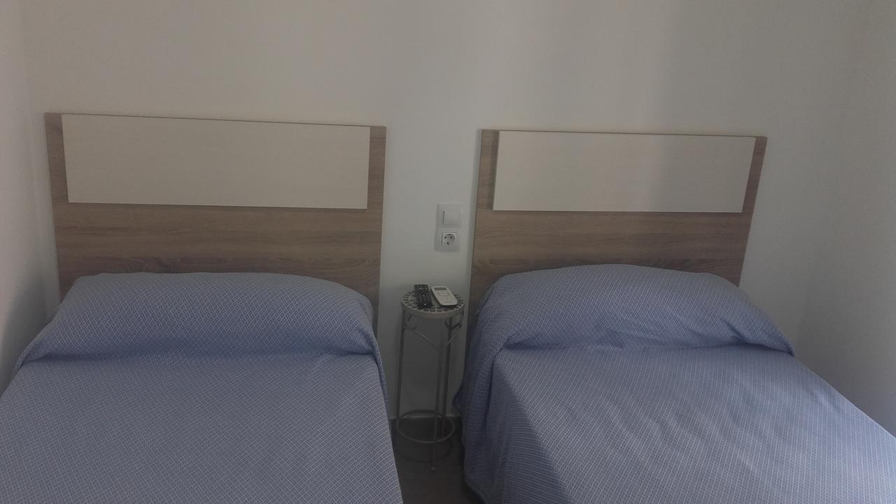 Hospederia Gomis 26 Hotel Ontinyent Ngoại thất bức ảnh